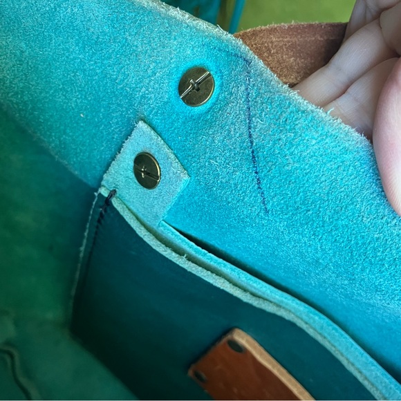 🌊CARIBBEAN Portland Leather Goods Medium Classic tote MODIFIED to crossbody - Picture 9 of 16